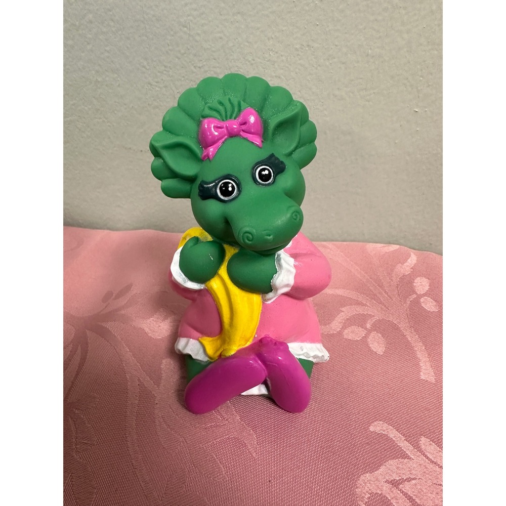 Vintage 1993 Playskool Baby Bop Barney & Friends PVC Figure 4.5 Inch Toy